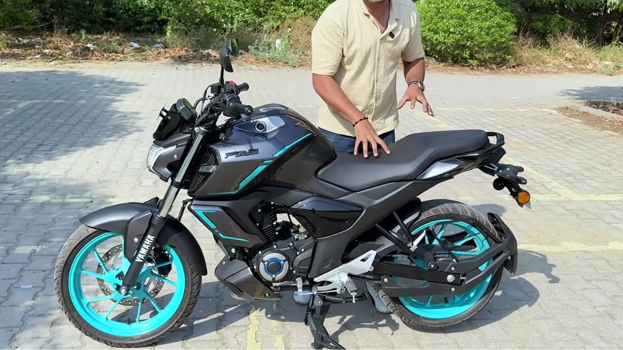 यमाहा ने फिर मचाया धमाल! नई 2025 FZ-S Fi लेकर आया तगड़ा इंजन और एग्रेसिव लुक!"