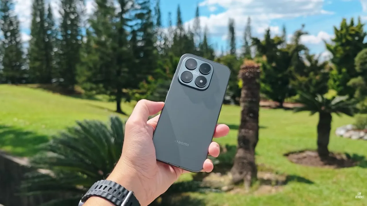 iPhone 17 की टेंशन बढ़ाने आ गया Xiaomi 17! 7000mAh बैटरी और Leica कैमरे वाला 'छोटा पैकेट बड़ा धमाका'